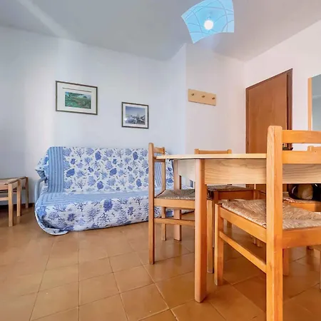In 24630 Διαμέρισμα